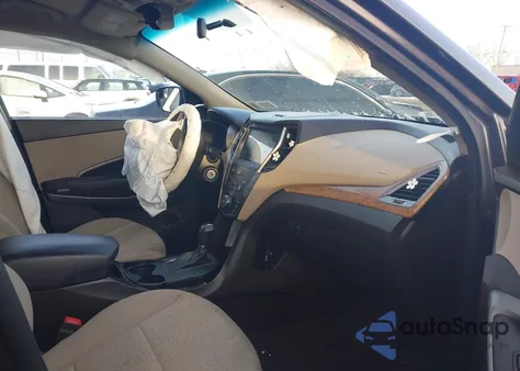 2016 Hyundai Santa Fe Sport 2.4L from USA, damaged, VIN 5XYZTDLB5GG355110